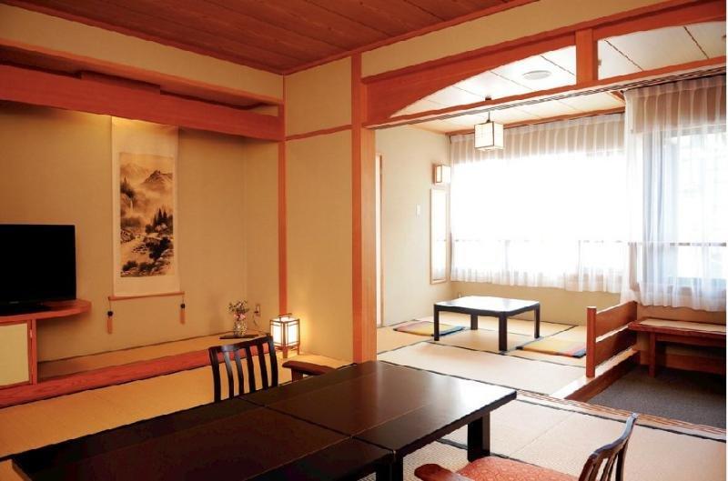 Onyado Megumi Hotell Yugawara Eksteriør bilde